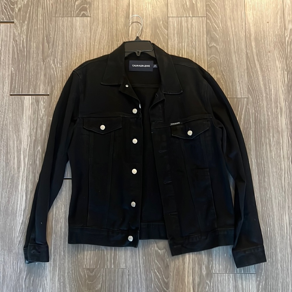 Black Calvin Klein jean jacket